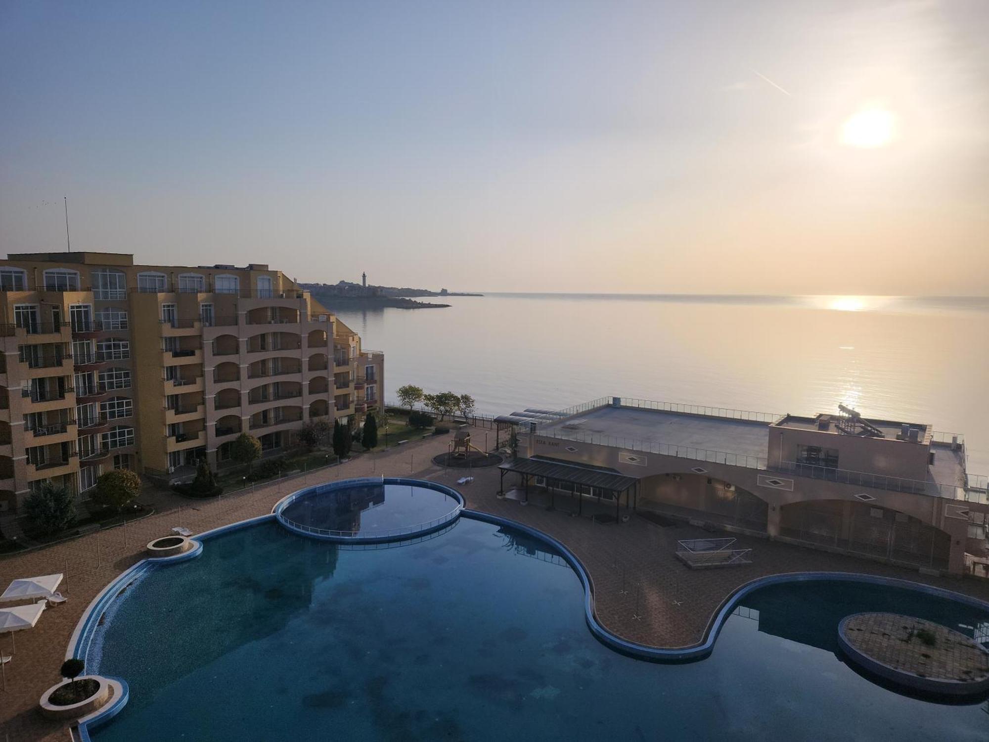 Grand Midia Resort, Sky Level Apartments Acheloj Exteriér fotografie