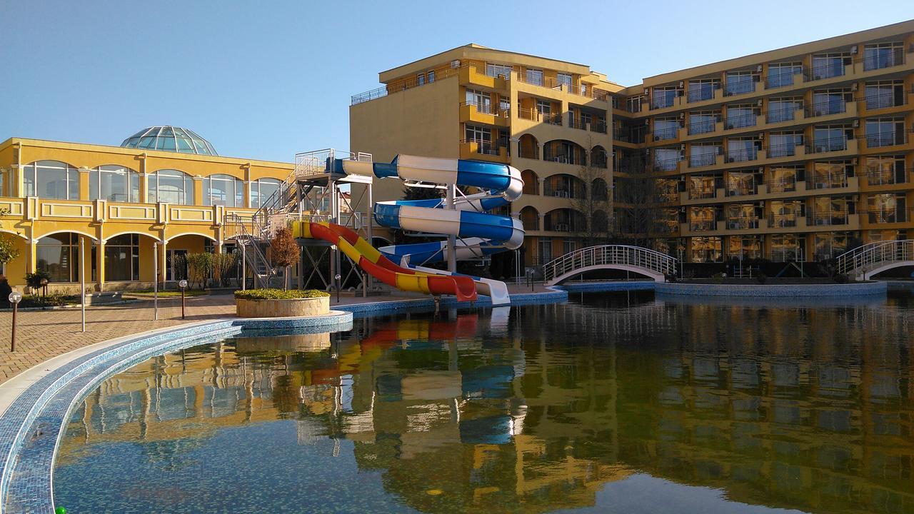 Grand Midia Resort, Sky Level Apartments Acheloj Exteriér fotografie